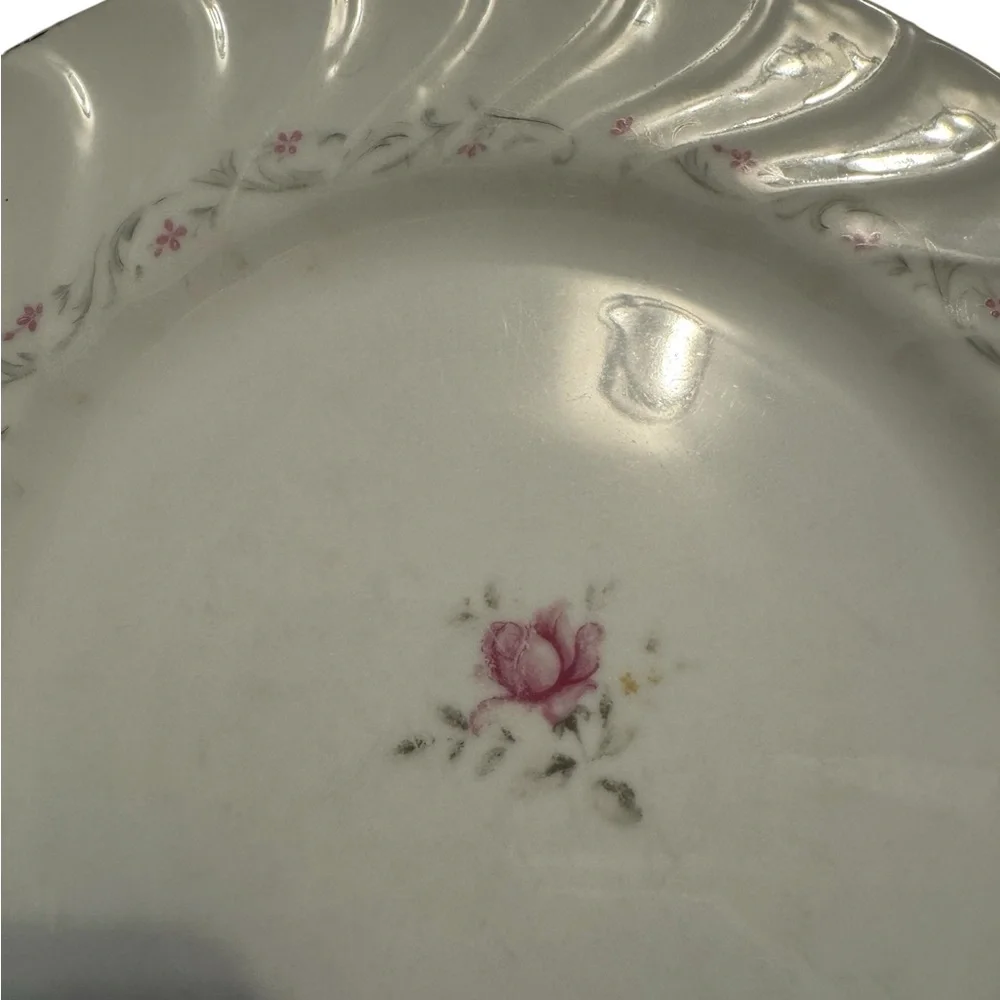 Royal Swirl‎ Fine China Of Japan Pink Rose Dinner Plate